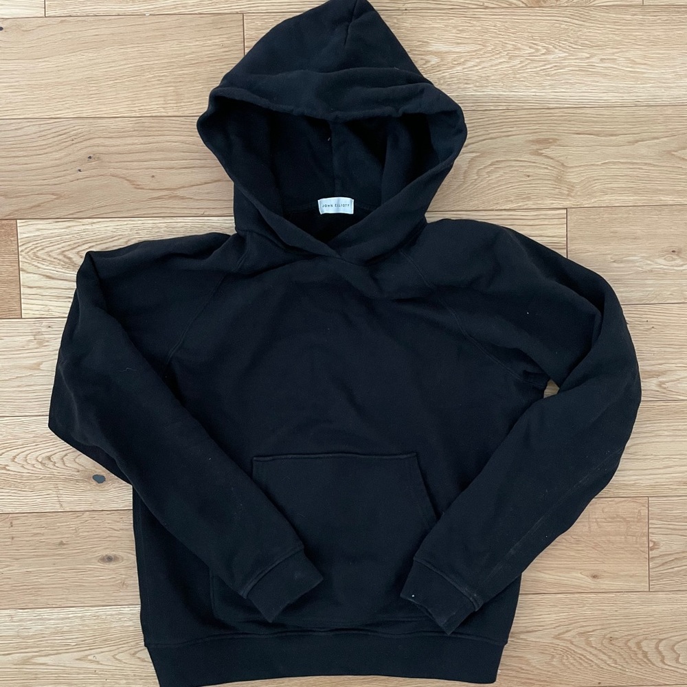 JOHN ELLIOTT BLACK RAGLAN HOODED SWEATSHIRT